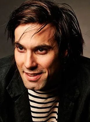 Maximilian Simonischek - 19 de outubro de 1982