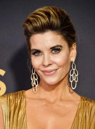 McKenzie Westmore - Ator, 26 de abril de 1977