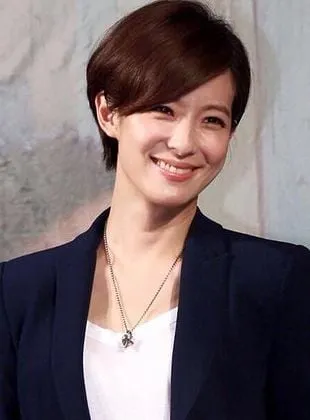 Megan Lai - 5 de dezembro de 1979