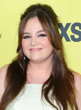 Megan Stalter - Atriz, 15 de setembro de 1990