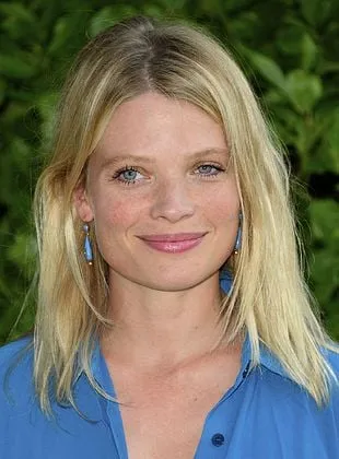 Mélanie Thierry - Atriz, 17 de julho de 1981