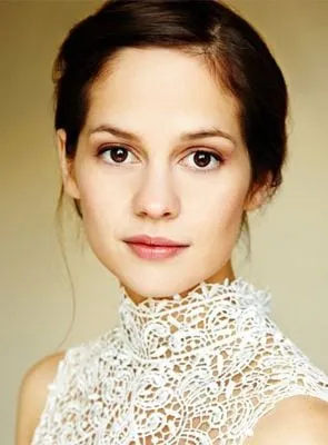 Melanie Zanetti - Atriz, 20 de março de 1985