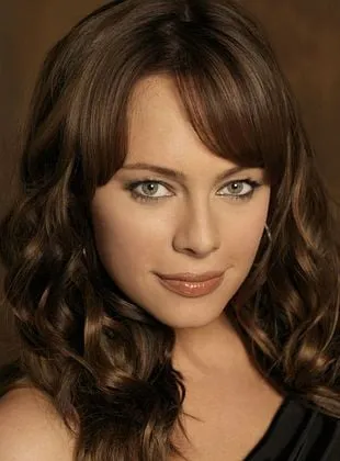 Melinda Clarke - Atriz, 3 de maio de 1972