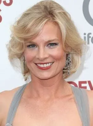 Melinda Page Hamilton - Atriz, 22 de agosto de 1974