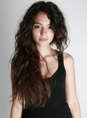 Melisa Aslı Pamuk - 14 de abril de 1991