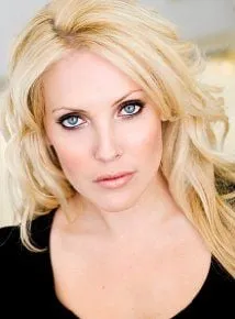 Mercedes McNab - Atriz, 14 de março de 1980