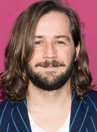 Michael Angarano - Ator, 3 de dezembro de 1987