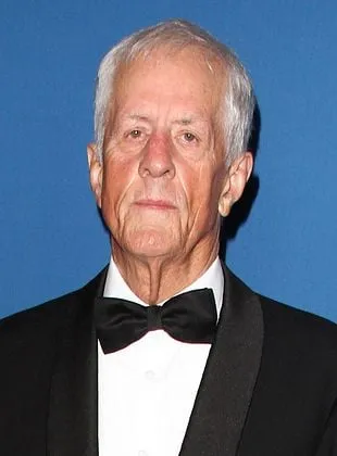 Michael Apted - Diretor, Ator, Produtor de set, 10 de fevereiro de 1941, 7 de janeiro de 2021