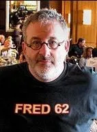 Michael Davis - Roteirista, Diretor, Produtor Executivo, 1 de agosto de 1961