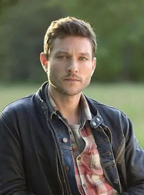 Michael Graziadei - Ator, 22 de setembro de 1979