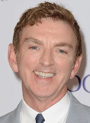 Michael Patrick King - Roteirista, Diretor, Produtor Executivo, 14 de setembro de 1954