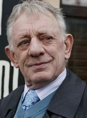 Mick Lally - 10 de novembro de 1945, 31 de agosto de 2010