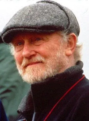 Mike Hodges - Diretor, Roteirista, Produtor Associado, 29 de julho de 1932, 17 de dezembro de 2022