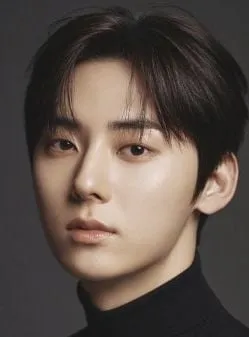 Min-ho Hwang - 11 de junho de 1980