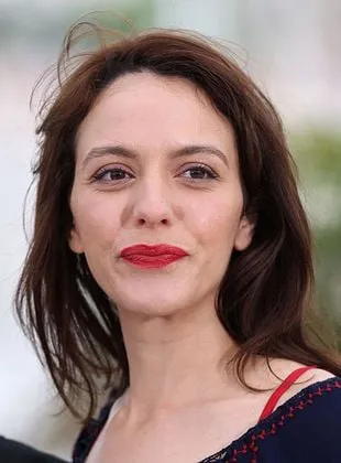 Monia Chokri - Atriz, Diretora, Roteirista, 27 de junho de 1982