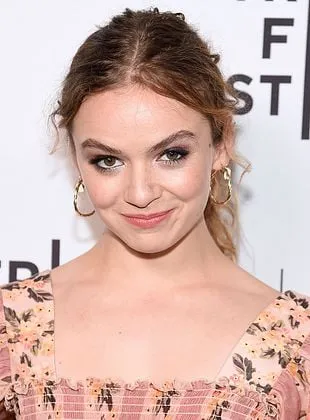 Morgan Saylor - Atriz, 26 de outubro de 1994