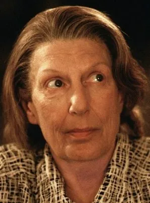 Nancy Marchand - Atriz, 19 de junho de 1928, 18 de junho de 2000