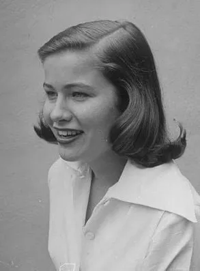 Nancy Olson - Atriz, 14 de julho de 1928
