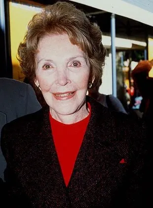 Nancy Reagan - 6 de julho de 1921, 6 de março de 2016