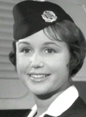 Nancy Rennick - 7 de abril de 1932, 5 de abril de 2006