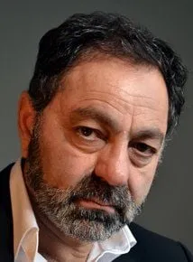 Nasser Memarzia - Ator, 5 de março de 1958