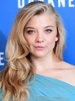 Natalie Dormer - Atriz, Roteirista, 11 de fevereiro de 1982