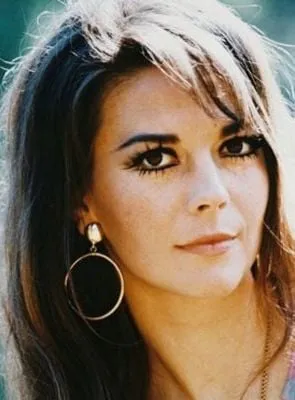 Natalie Wood - Atriz, 20 de julho de 1938, 29 de novembro de 1981
