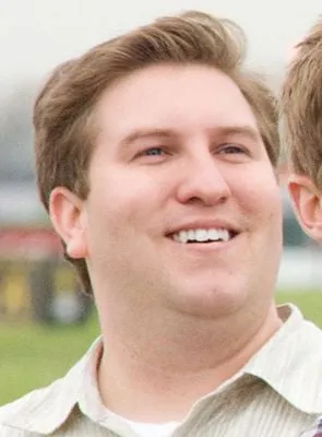 Nate Torrence - Ator, 1 de dezembro de 1977