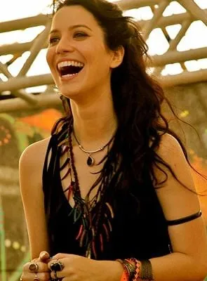 Nathalia Dill - Atriz, 24 de março de 1986