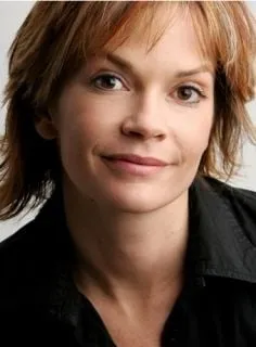 Nathalie Boltt - Atriz, 19 de julho de 1973