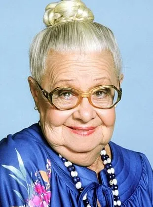 Nedra Volz - Atriz, 18 de junho de 1908, 20 de janeiro de 2003