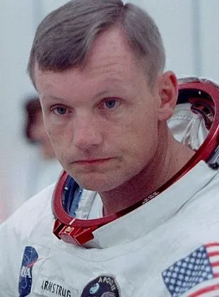 Neil Armstrong - 5 de agosto de 1930, 25 de agosto de 2012