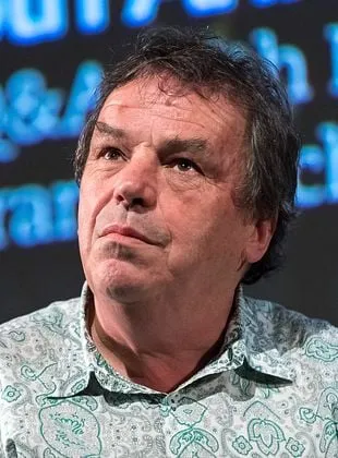 Neil Jordan - Roteirista, Diretor, Produtor, 25 de fevereiro de 1950