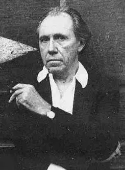 Nelo Risi - 21 de abril de 1920, 17 de setembro de 2015