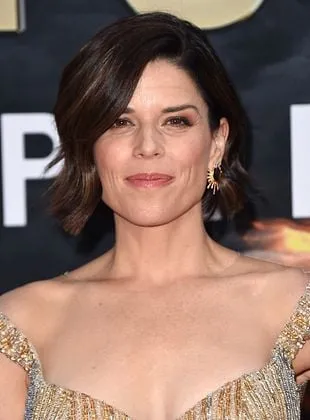 Neve Campbell - Atriz, Coprodutor executivo, Produtora, 3 de outubro de 1973