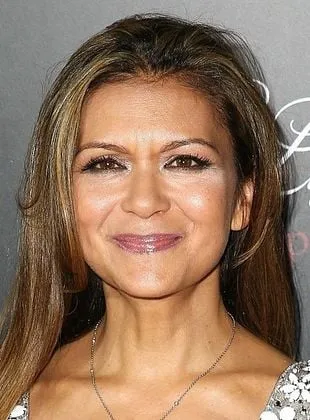 Nia Peeples - Atriz, 10 de dezembro de 1961