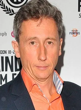 Nicholas Rowe - Ator, 22 de novembro de 1966