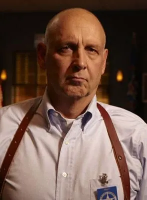 Nick Searcy - Ator, Diretor, 7 de março de 1959