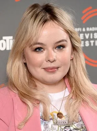 Nicola Coughlan - Ator, 9 de janeiro de 1987