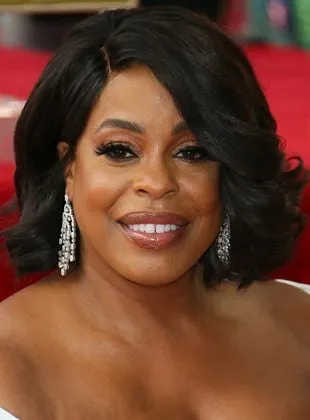 Niecy Nash - Atriz, Produtor Executivo, 23 de fevereiro de 1970