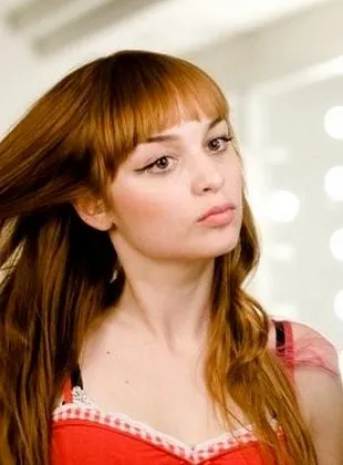 Nilperi Şahinkaya - 23 de fevereiro de 1988