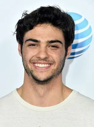 Noah Centineo - Ator, Produtor, 9 de maio de 1996