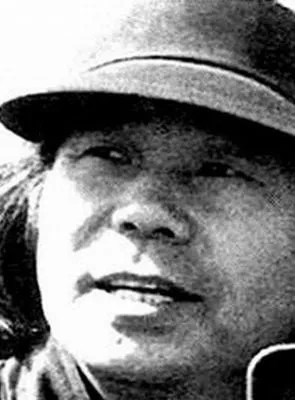 Noboru Tanaka - 15 de agosto de 1937, 14 de outubro de 2006