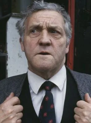 Norman Rossington - Ator, 24 de dezembro de 1928, 21 de maio de 1999