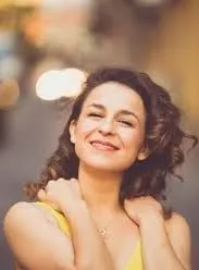 Olalla Hernández - Atriz, 7 de abril de 1985