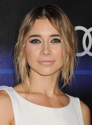 Olesya Rulin - Atriz, 17 de março de 1989