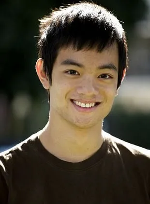 Osric Chau - Ator, 20 de julho de 1986