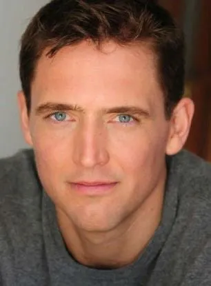 Owen Benjamin - 24 de maio de 1980