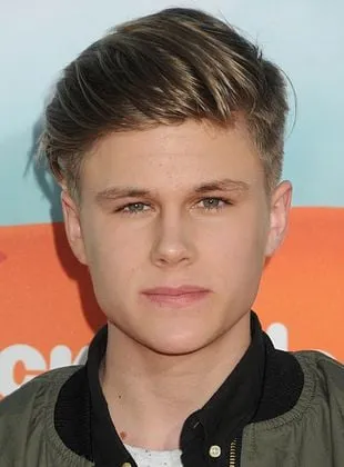 Owen Joyner - 19 de julho de 2000