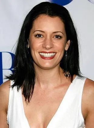 Paget Brewster - Atriz, 10 de março de 1969